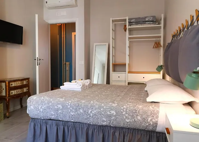 Interno Otto *